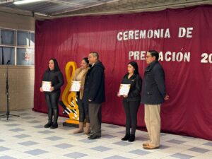 Liceo Mixto realizó tradicional ceremonia de premiación a los apoderados